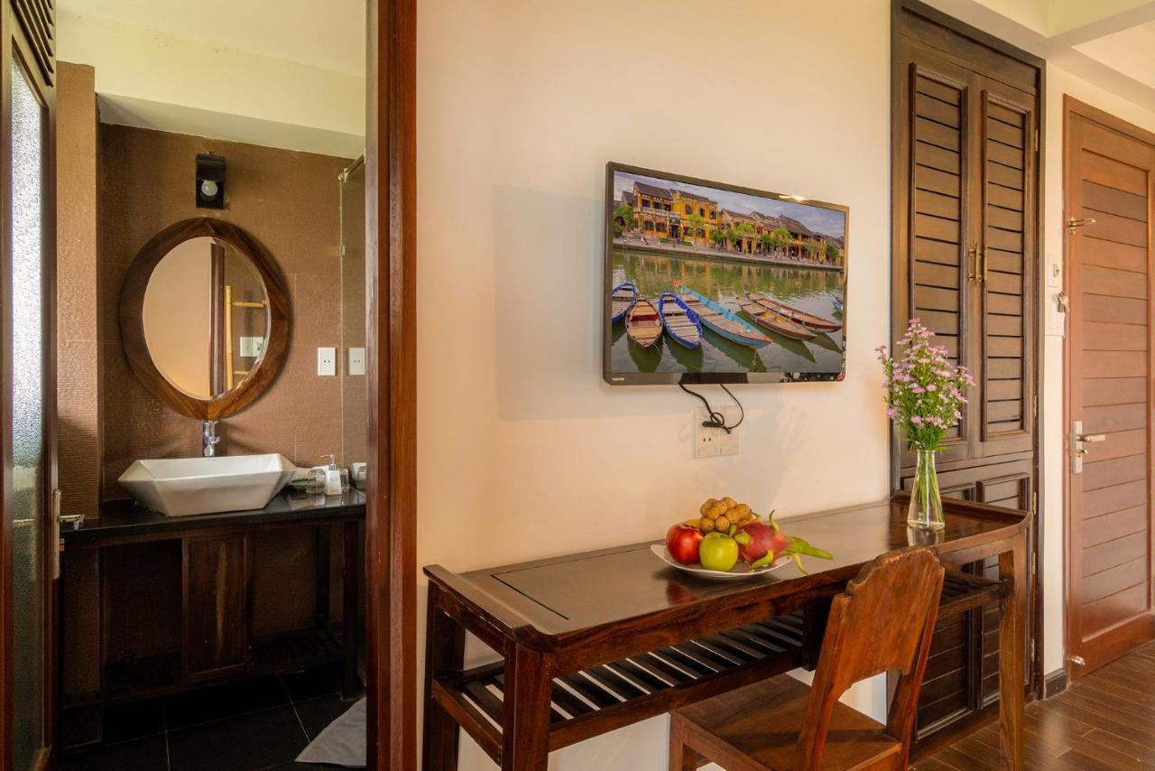 Calm House Hotel Hoi An 1 Екстер'єр фото