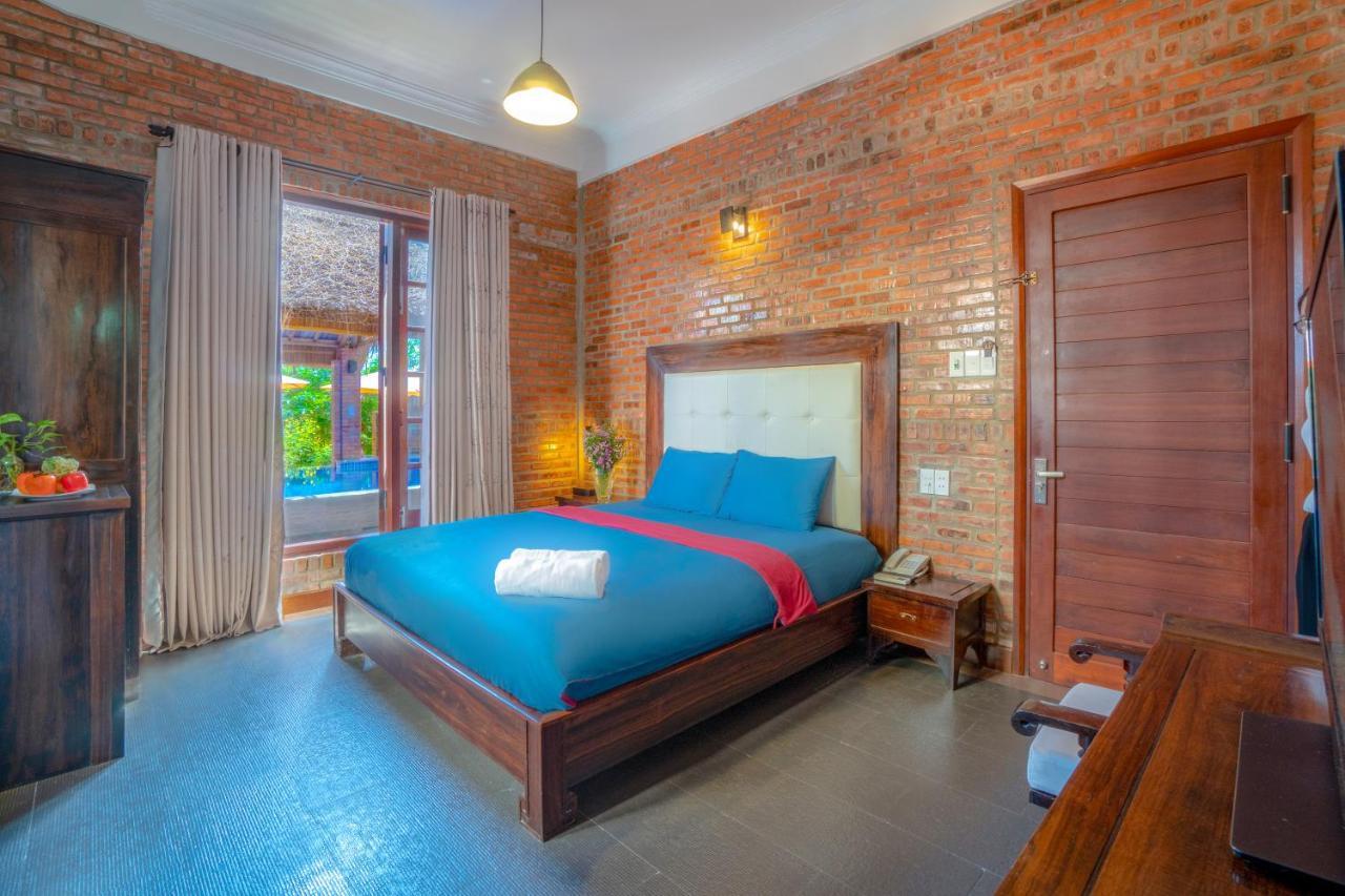 Calm House Hotel Hoi An 1 Екстер'єр фото
