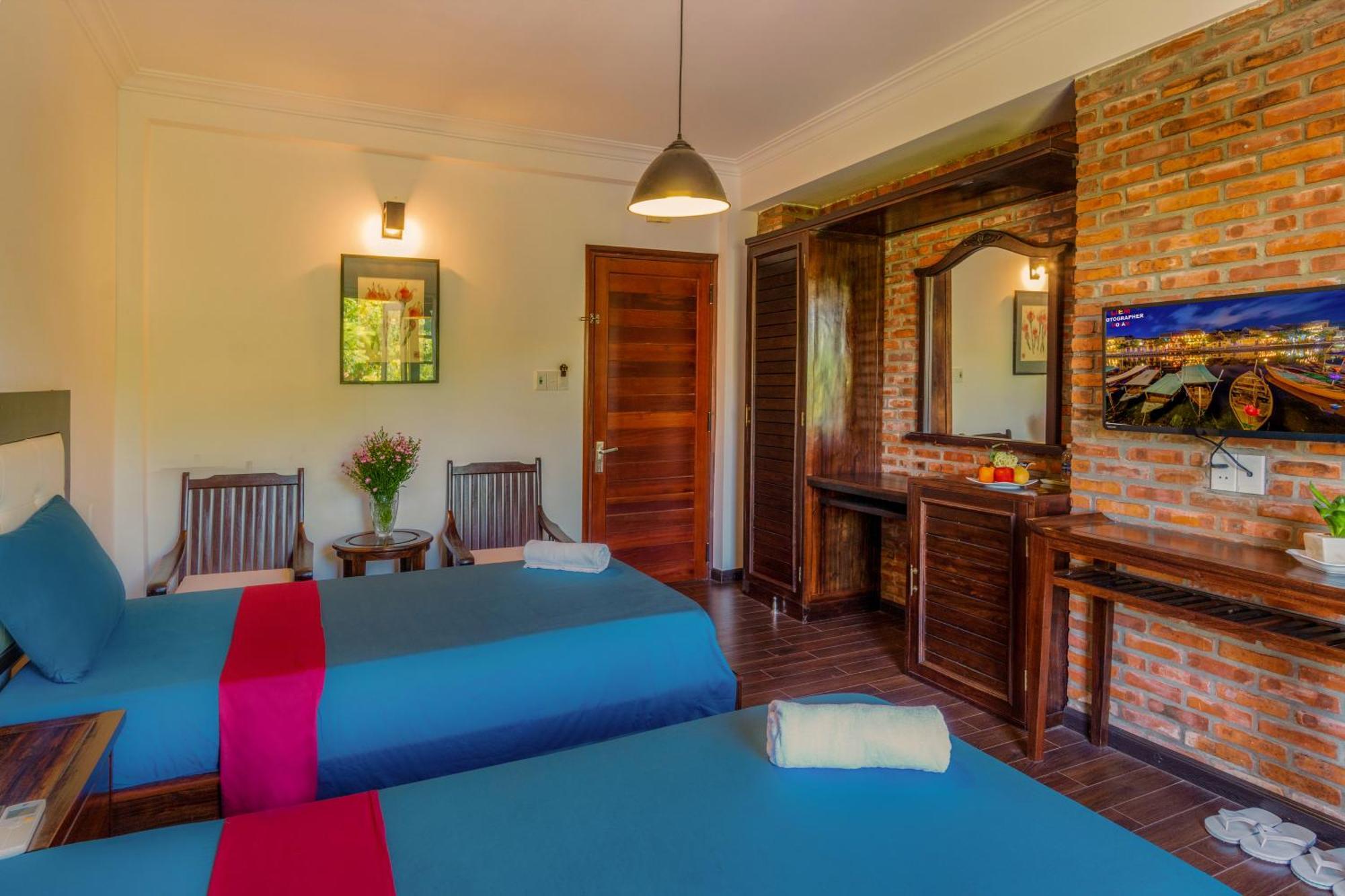 Calm House Hotel Hoi An 1 Екстер'єр фото